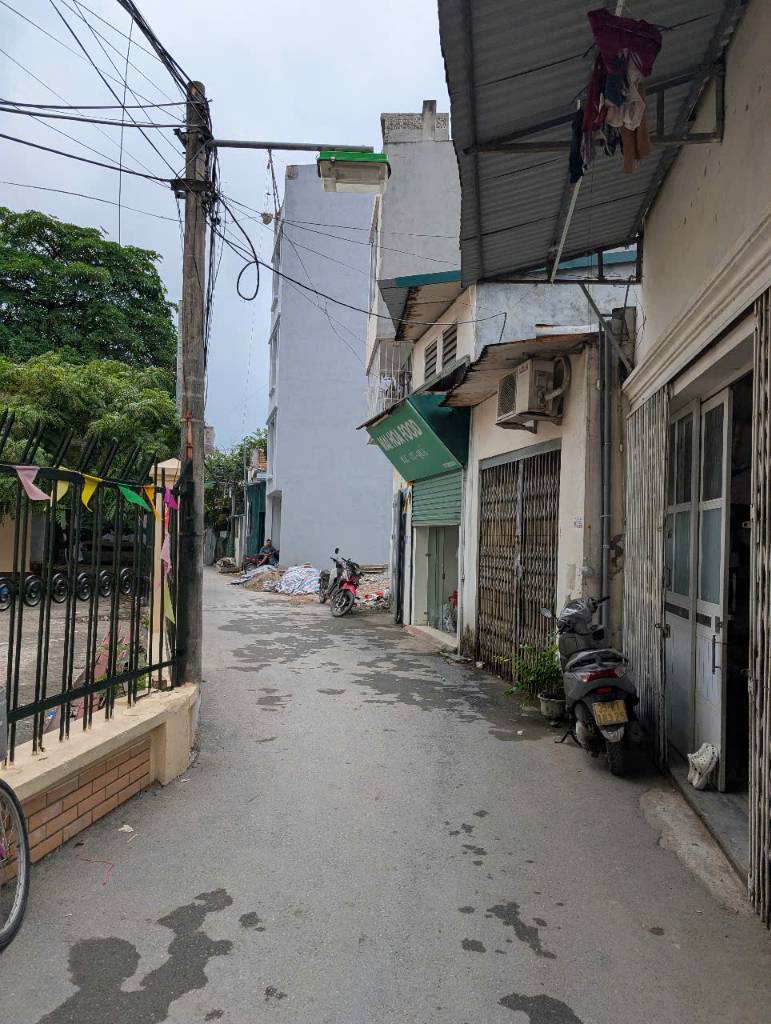 Cần sang tên nhanh, đất thổ cư 55m² làng Miêu Nha, Xuân Phương, Hà Nội