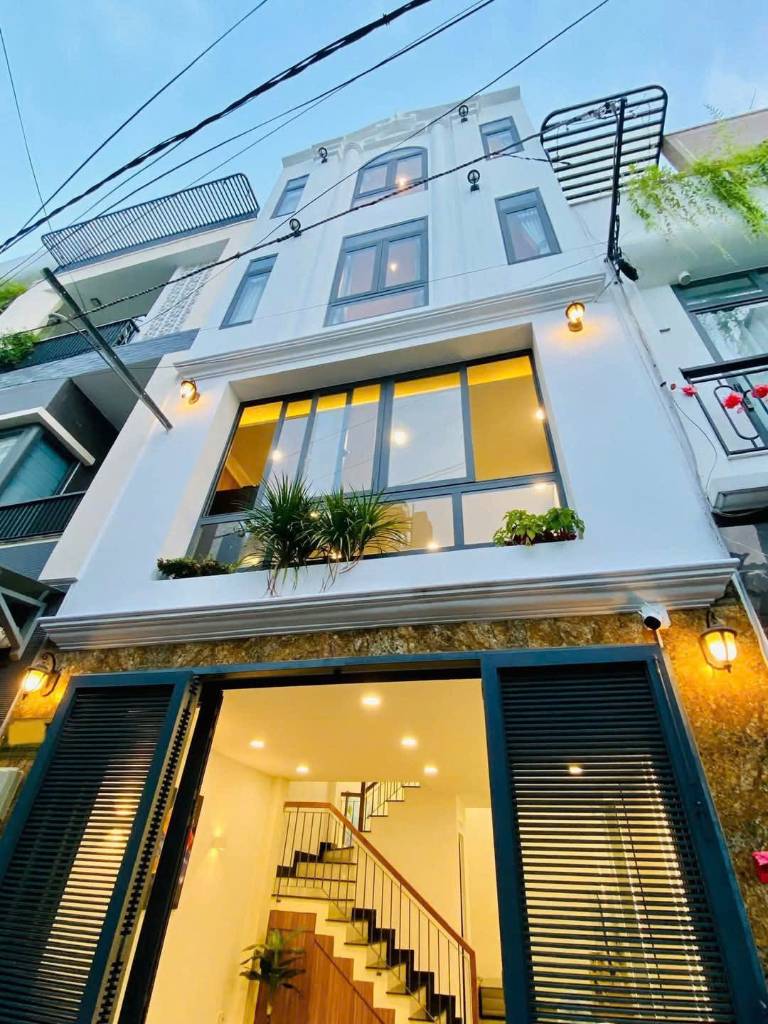 Bán nhà 4 tầng full nội thất, 43m², đường 51 Phường 14 Gò Vấp, gần Emart, giá 6.88 tỷ