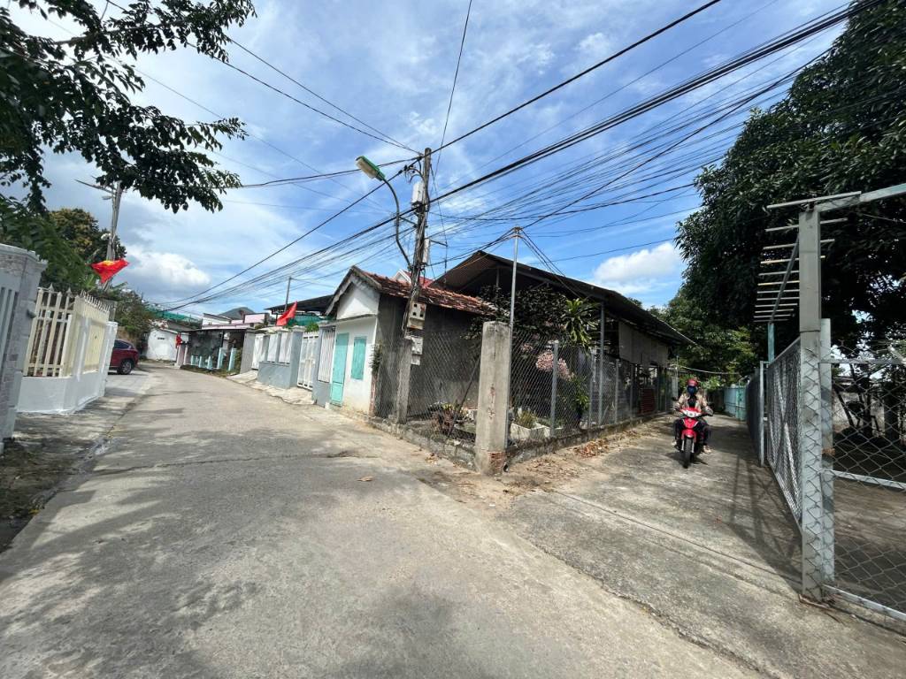 thuviennhadat.vn