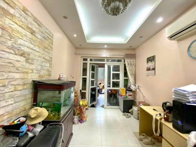 Bán nhà 51m² Định Công Hạ, dân xây, ngõ thông, ô tô đỗ cửa – giá đầu tư, kinh doanh tốt