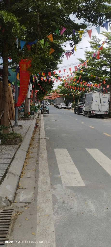 Bán nhà 5 tầng Yên Bệ, Kim Chung, Hoài Đức, 42m², 6PN, Gần TL422, giá chỉ 5.5 tỷ