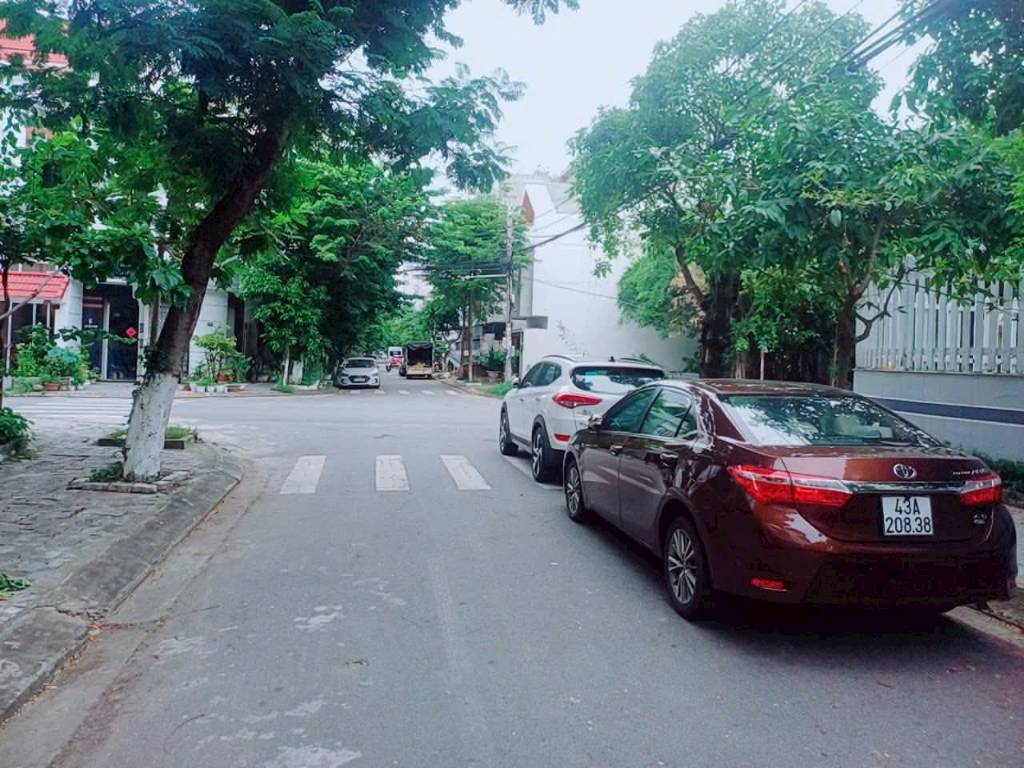 Chính chủ bán nhà 2 tầng MT Dương Trí Trạch, đường 5.5m, gần biển Phạm Văn Đồng