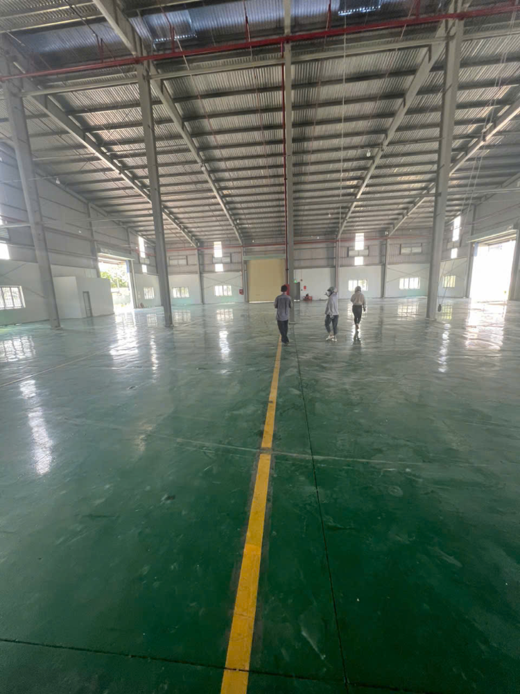 Cho thuê kho xưởng 2000m2 Đức Hoà, Tây Ninh, giá 100 triệu