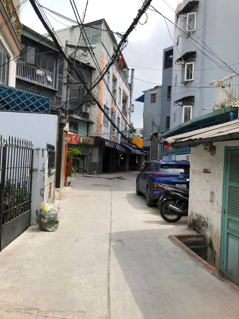 Bán nhà Lê Quang Định, Bình Thạnh, hẻm xe hơi, 95m², giá 9 tỷ thương lượng