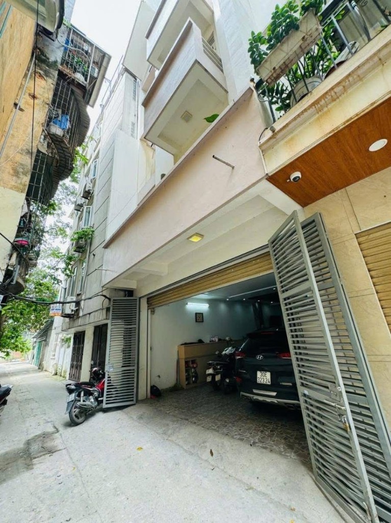 BÁN NHÀ LẠC TRUNG – PHÂN LÔ HOA HẬU – 2 Ô TÔ TRONG NHÀ – CHỜ THANG MÁY – 75M GIÁ 23.8 Tỷ