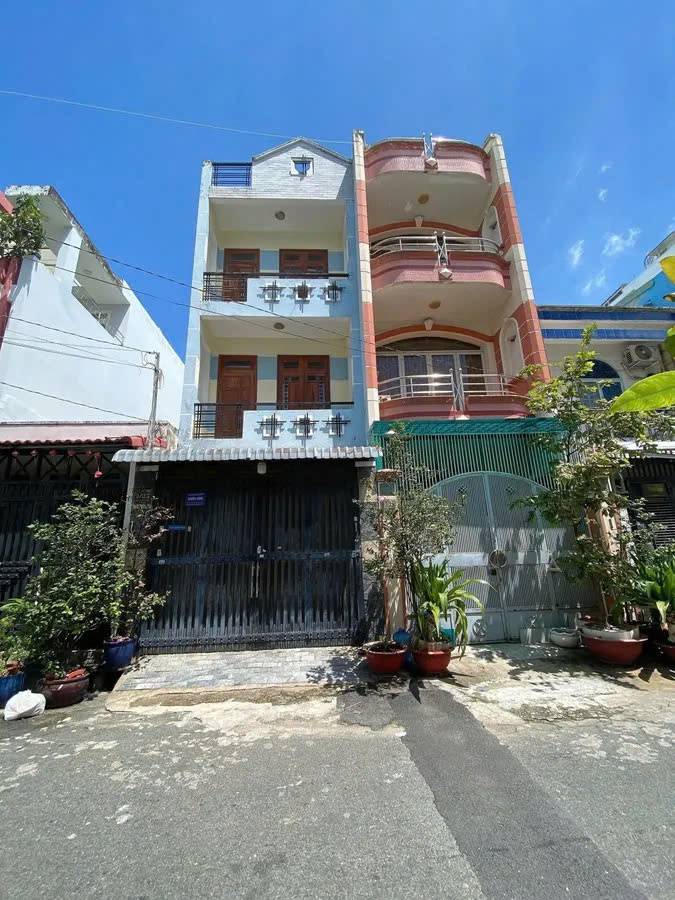 Nhà đẹp 4 tầng Hẻm 8m Cầu Xéo, 78m2, 6PN, dân trí cao, chỉ 8.95 tỷ TL