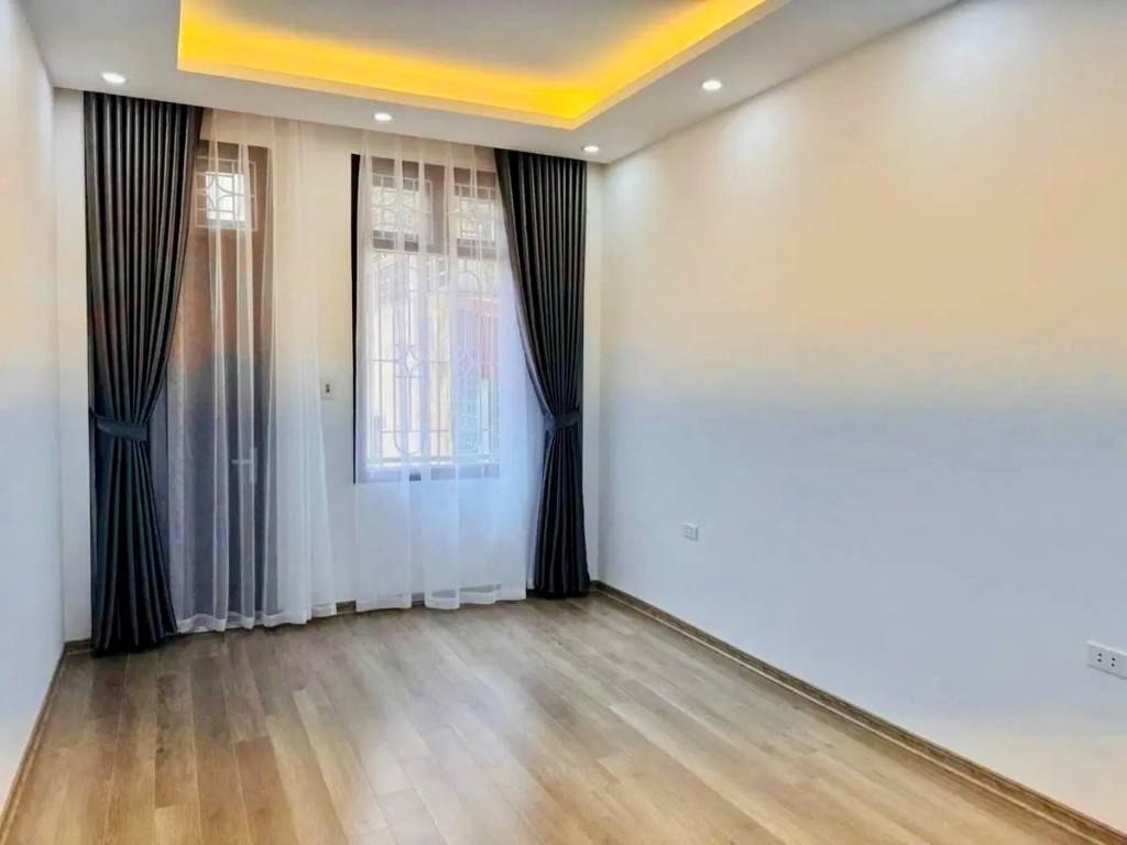 Bán nhà Bình Trị Đông A, hẻm 12m sầm uất, mặt tiền kinh doanh