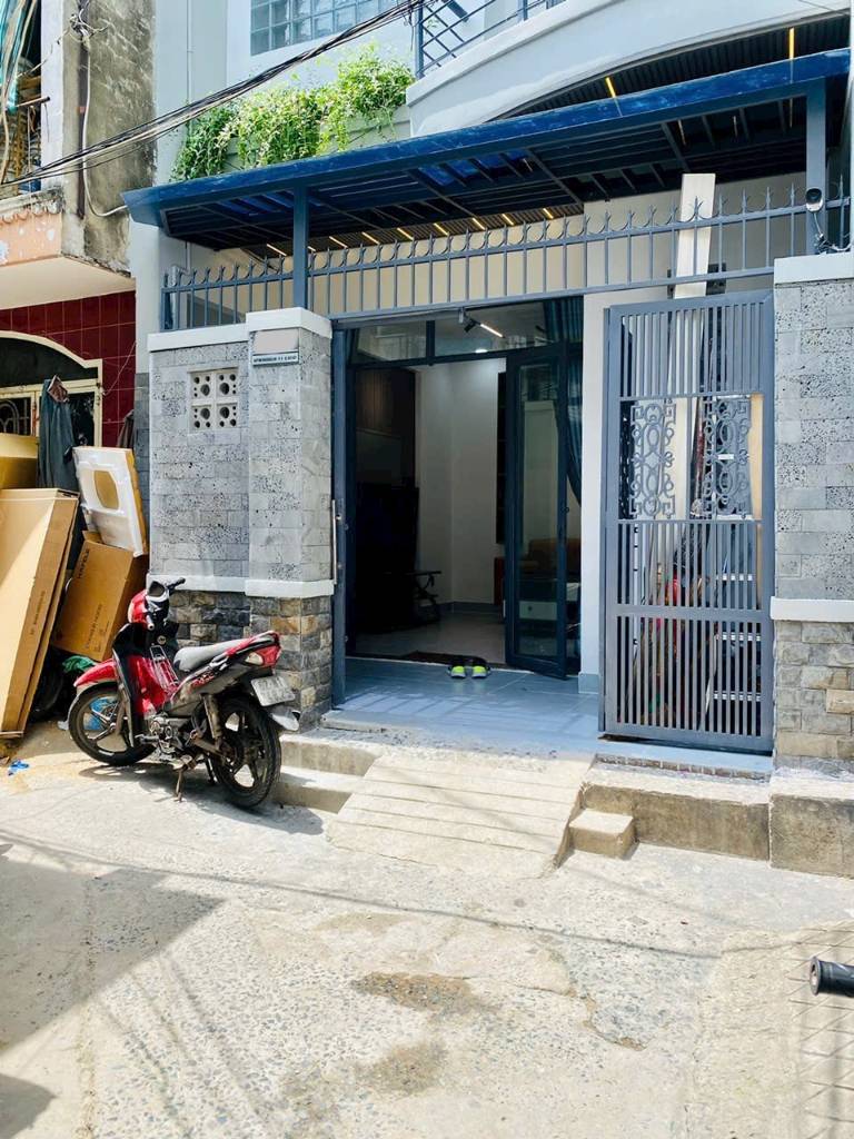 Bán nhà mới xây Phường 5, Quận Gò Vấp, đối diện đại học Công Nghiệp, giá  6.5 tỷ