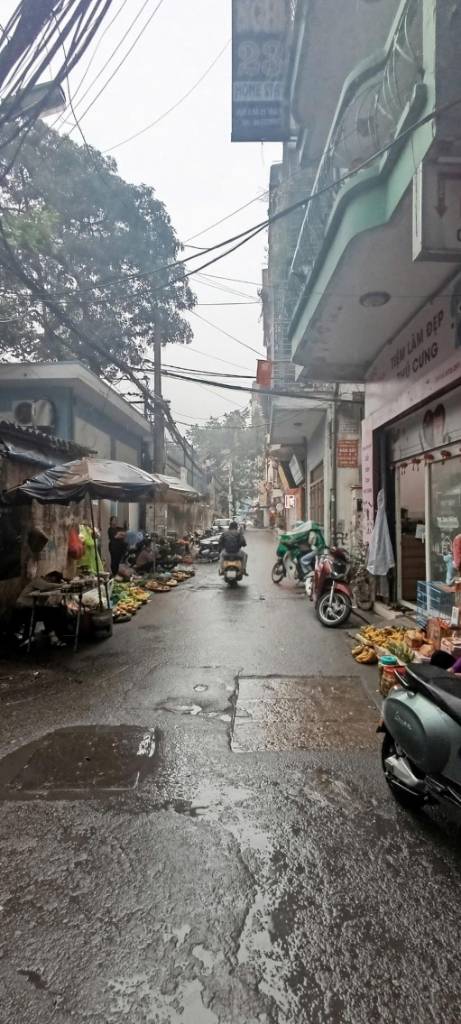 Bán nhà Tây Sơn, Trung Liệt, Đống Đa, nhà dân xây 5 tầng, kinh doanh tốt, diện tích 27m², mặt tiền 5m, giá chỉ 11.2 tỷ