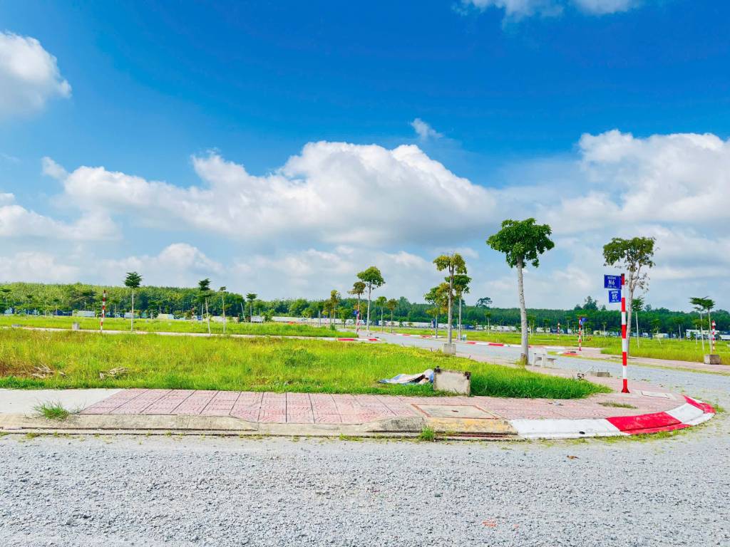 Bán nhanh đất nền dự án Alana City Phú Giáo, Bình Dương , 100 m², giá 550 triệu