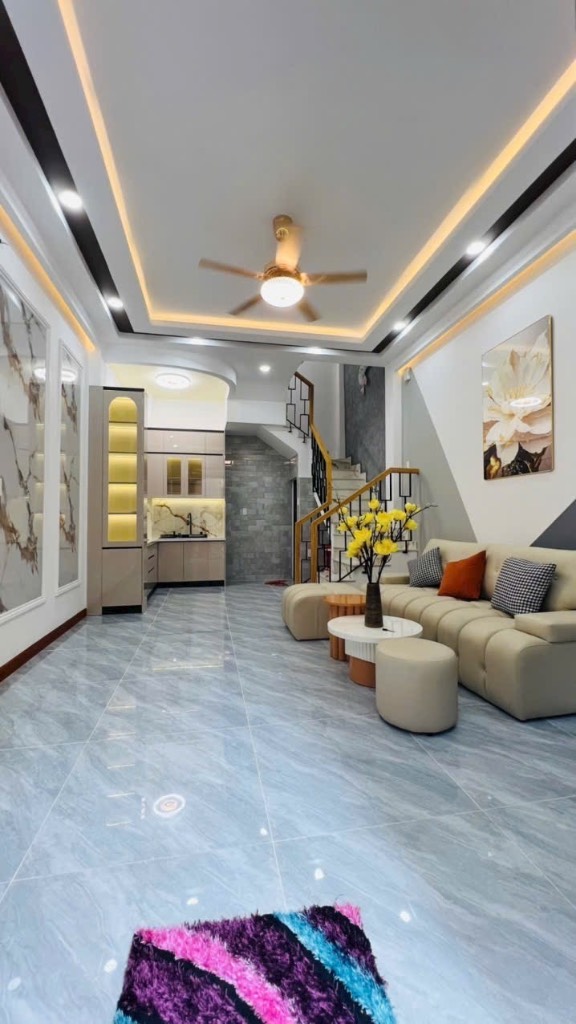 Bán nhà Điện Biên Phủ, Quận 10, cách mặt tiền 30m, 3 phòng ngủ, 31m2, giá 6,9 tỷ