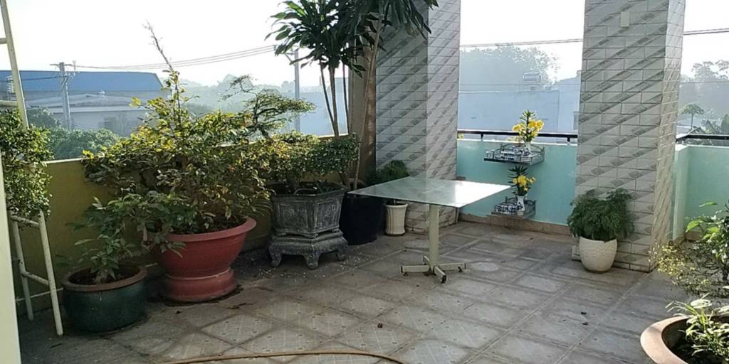 Bán rẻ cơ ngơi 3 tầng đối diện cổng chính Đại Nam – giáp TP. Thủ Dầu Một
