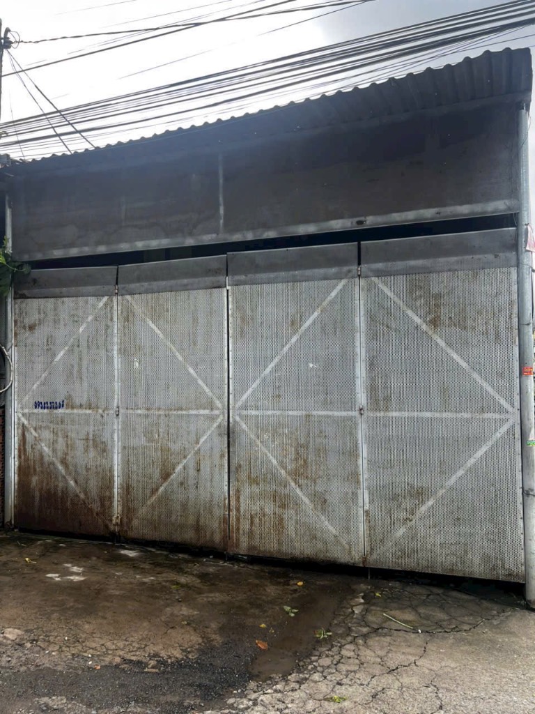 Bán nhà kho giá rẻ gần vòng xoay cổng 11, Phước Tân, Biên Hòa, chỉ 1.35 tỷ
