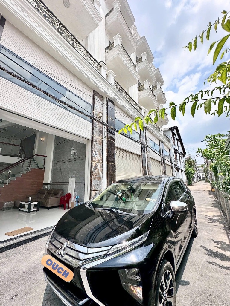 Bán nhà phố 1 trệt 3 lầu xây cực đẹp, Phù Điêu Châu Âu, gần KCN Amata, chỉ 4.2 tỷ