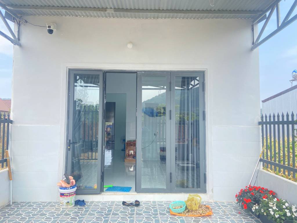 Bán nhanh nhà ngay gần sân bay Liên Khương, Ven Đà Lạt, phù hợp để an cư