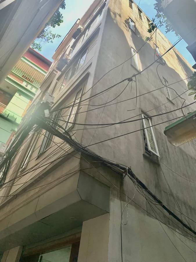 HIẾM! LÔ GÓC CẦU GIẤY – 2 MẶT THOÁNG – 44 M2 / 5 TẦNG 5 – SỔ VUÔNG ĐẸP - GIÁ CHỈ 11.8 TỶ