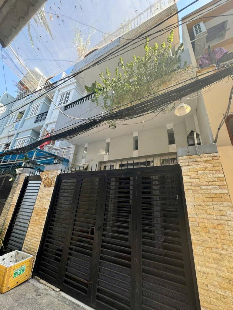 Bán nhà Huỳnh Tấn Phát (xe hơi gần cửa), 60m2, 4 tầng, 3PN, sổ hồng hoàn công