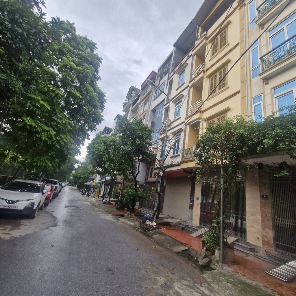 Bán nhà 55m² Văn Phú, Hà Đông – Nội thất đầy đủ, giá 17.2 tỷ