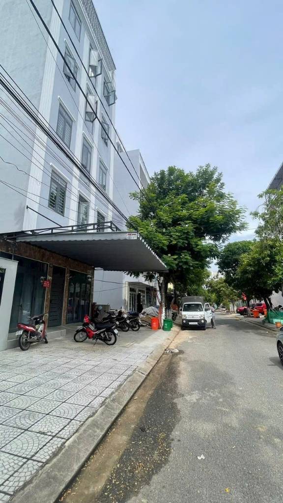 Bán đất tặng nhà C4 mặt tiền 5.5m Trần Khát Chân, P. Mân Thái, Sơn Trà