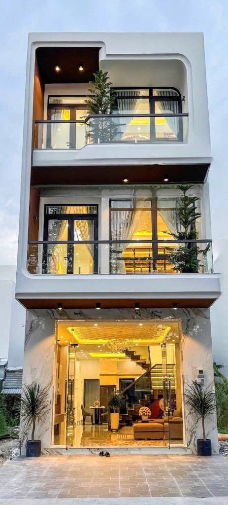 Bán nhà Tương Bình Hiệp, Thủ Dầu Một, Bình Dương, 2 Lầu, Sân xe hơi , Sổ Sẵn Chỉ Xách Vali Vào Ở
