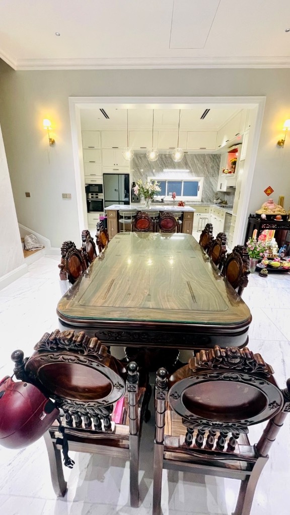 MẶT TIỀN QUẬN 1 – KIẾN TRÚC ĐẬM KIỂU MỸ – NHÀ MỚI 125M²– 5 TẦNG – THANG MÁY – HẦM Ô TÔ