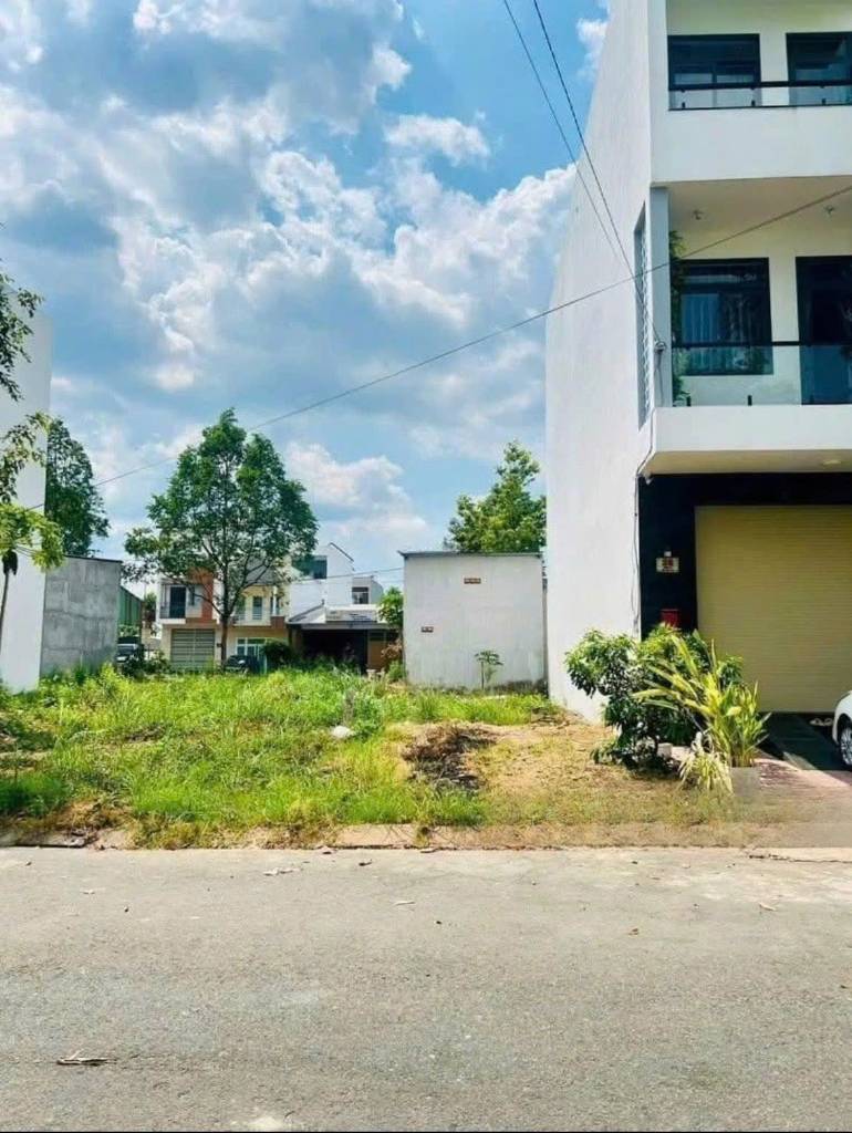 Bán đất 120m² thổ cư, Đ. Ngô Quyền, P.1, Cà Mau, gần THPT Phan Ngọc Hiển, giá 850tr