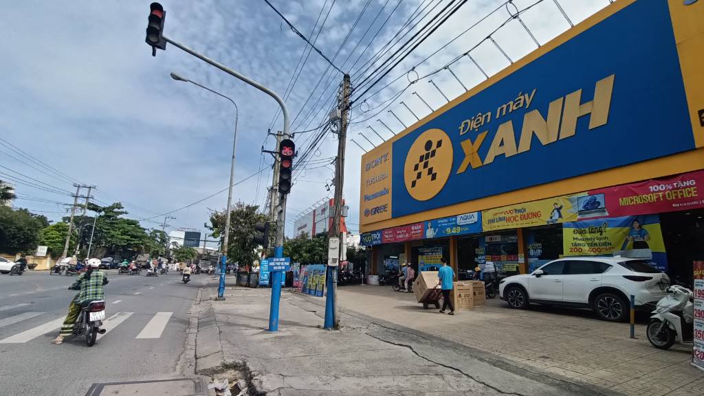 Bán đất mặt tiền DT743B, Tân Đông Hiệp – Gần 3.000m², ngang gần 30m, chỉ 26tr/m²