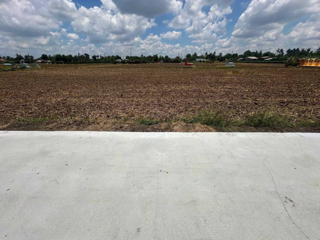 Bán nền thổ cư 5x32m, mặt tiền bê tông 3m, cách Nguyễn Văn Trưng 50m, xã Tân Trụ, Tây Ninh