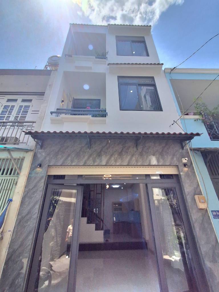 Bán nhà mới 4 tầng gần Emart, Phan Huy Ích, Gò Vấp, 41m², ngang 4.5m, hẻm ôtô 5m, giá chỉ 5.95 tỷ