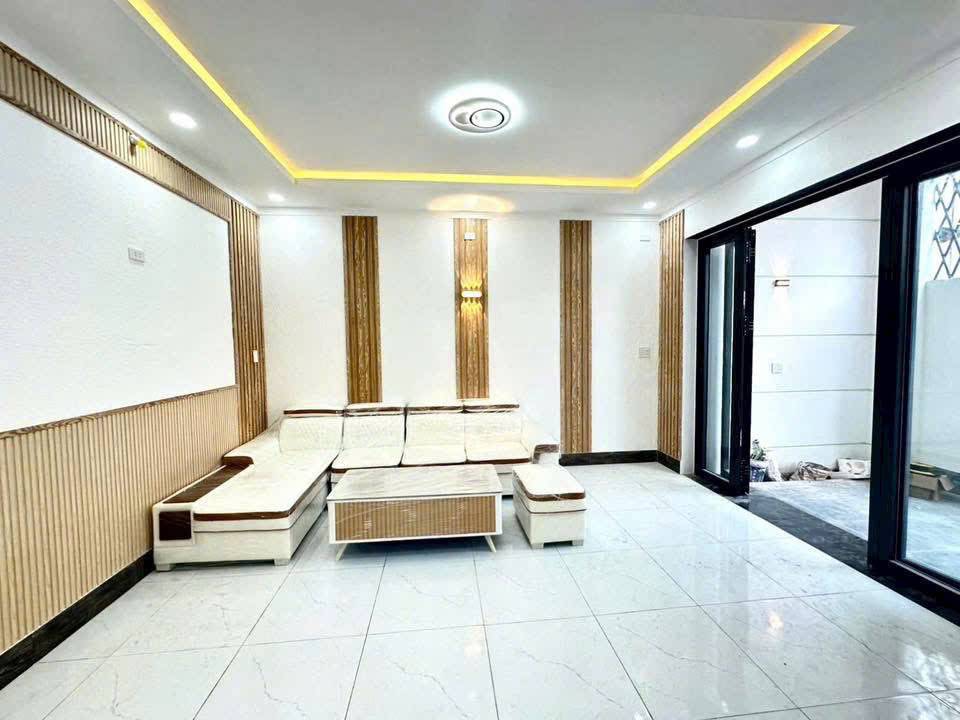 Bán nhà cấp 4 phường Bửu Hòa, Biên Hòa, gần cổng sau Pouchen, 1 sẹc đường Bùi Hữu Nghĩa, giá chỉ 2.4 tỷ