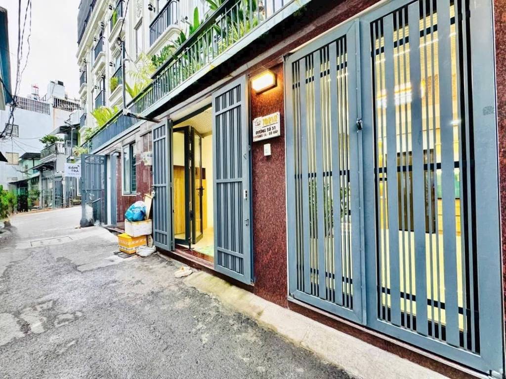 Bán nhà 5 tầng full nội thất gần chợ Thạch Đà, 105m², ngang 7.5m, giá 5.6 tỷ