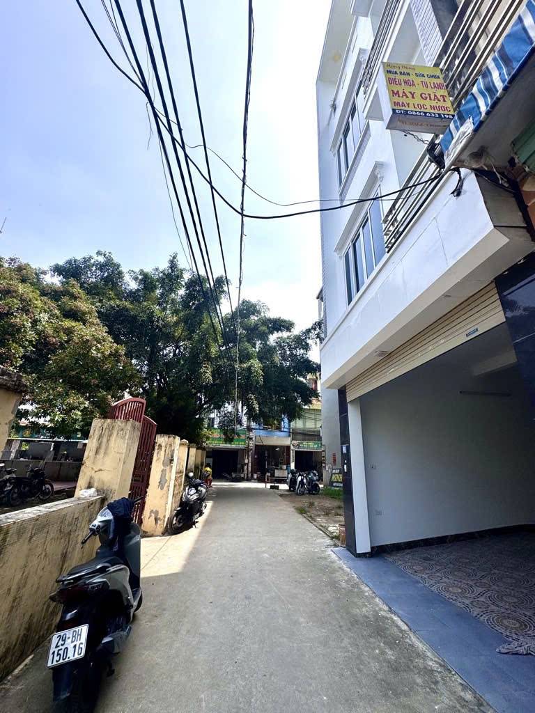 Bán nhà Liên Ninh, Thanh Trì,  61m2 x 4 tầng, oto vào nhà, đẹp long lanh, đầy đủ tiện ích
