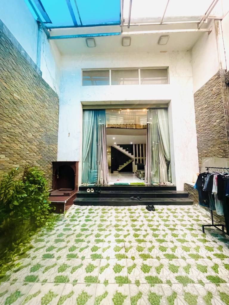 BÁN NHÀ MẶT TIỀN KINH DOANH 5 TẦNG NGUYỄN XÍ, BÌNH THẠNH, 176m2 (5.5×32), 6PN GIÁ 34.9 TỶ