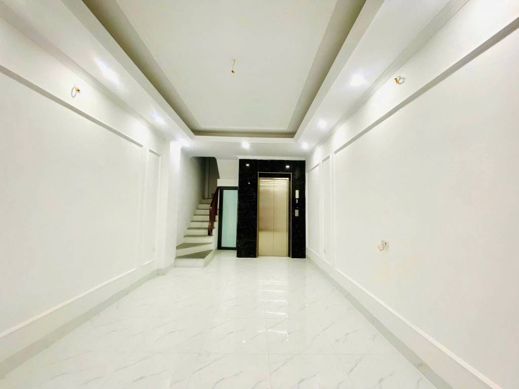 Bán nhà ngõ 788 Kim Giang, 33m², 6 tầng có thang máy – Giá chỉ 7 tỷ