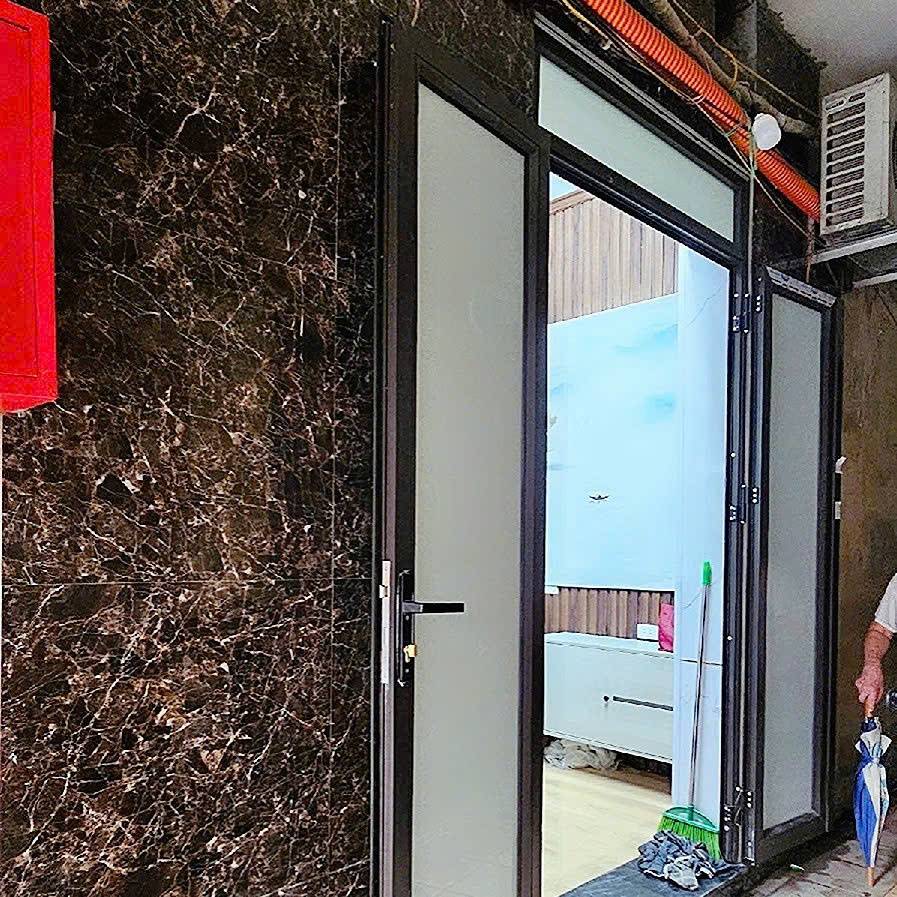 NHÀ ĐẸP NGÕ RỘNG, 50M,Ô TÔ ĐỖ CỬA, GẦN PHỐ NGUYỄN TRÃI, THANH XUÂN, FULL NỘI THẤT, SỔ ĐỎ