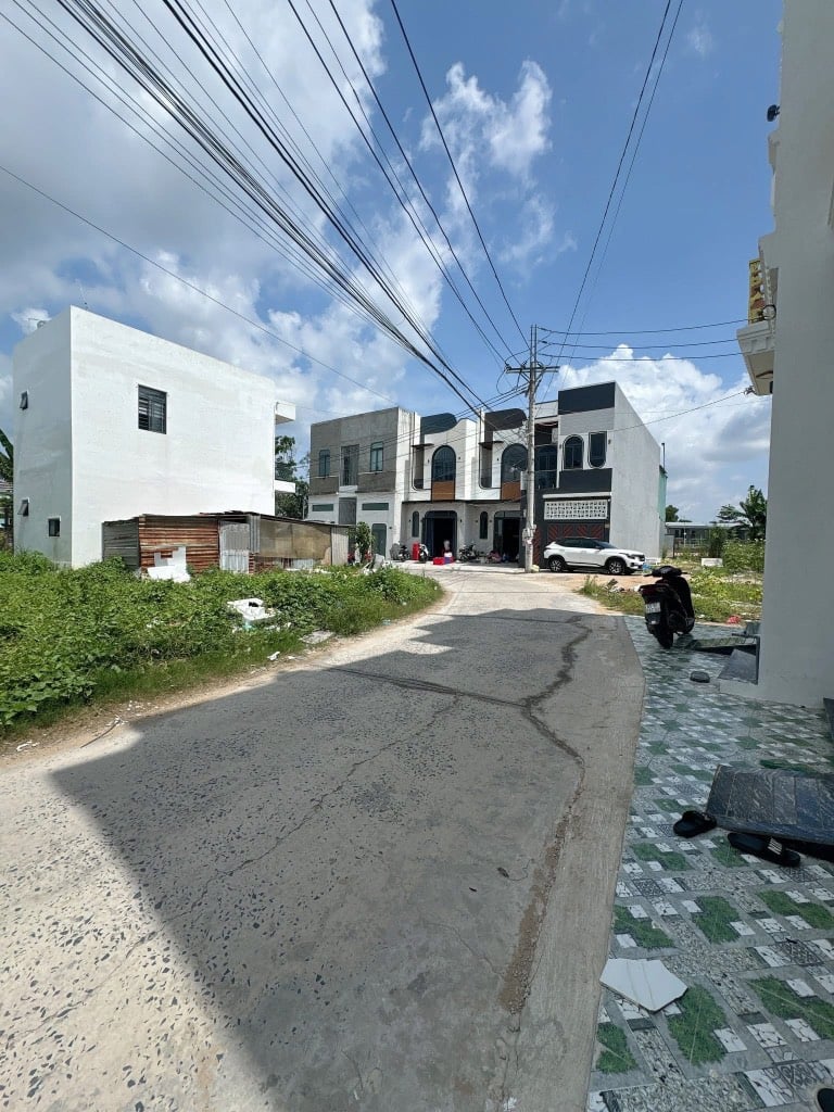 Nền đất mặt tiền Tô Vĩnh Diện - kế bv Nhi Đồng Cần Thơ