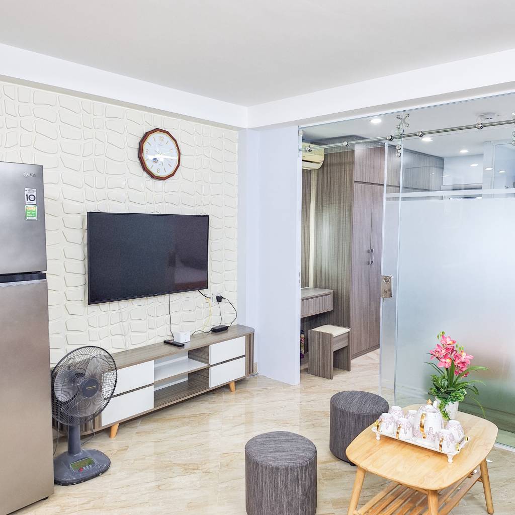 CHO THUÊ CĂN HỘ MINI 52M², NGÕ Ô TÔ PHỐ HÀO NAM, NỘI THẤT MỚI, GIÁ 8.5 TRIỆU/THÁNG