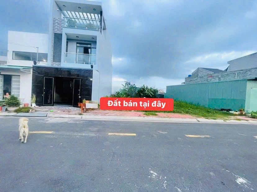 CHÍNH CHỦ BÁN ĐẤT MT TRUNG TÂM, P.4, TP. TÂN AN, 100M2, SHR, 1TỶ2