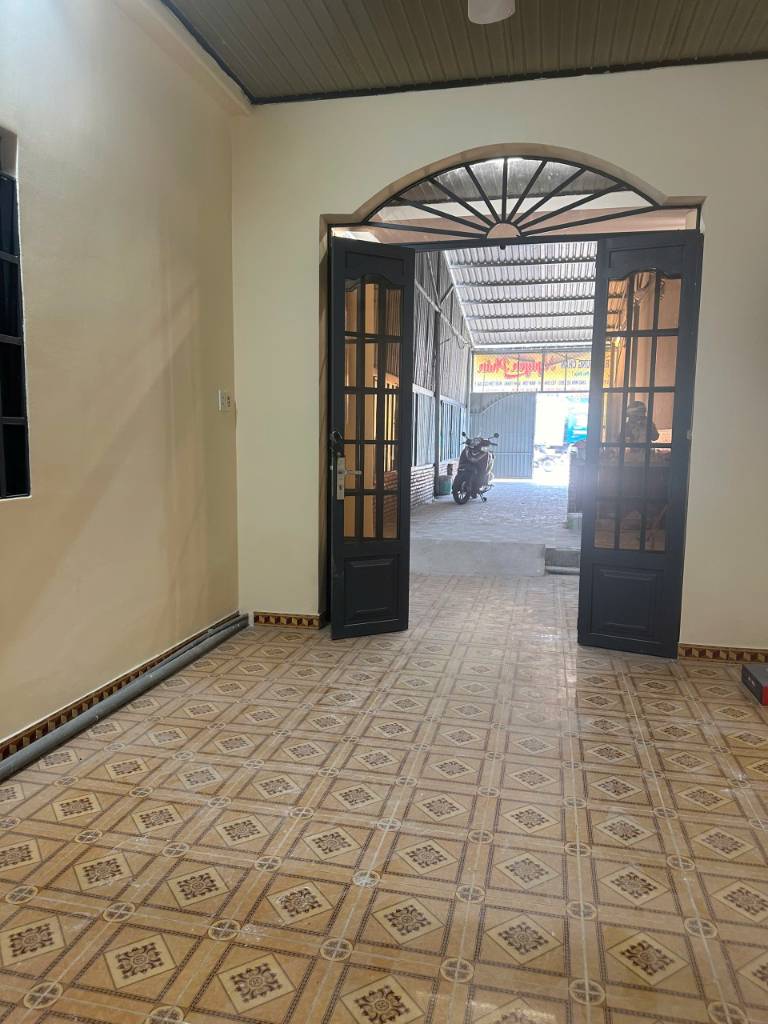 Bán đất mặt tiền Phan Văn Khải, Củ Chi, đối diện Bò Tơ Hồng Đào, có nhà sẵn, giá chốt 3,1 tỷ