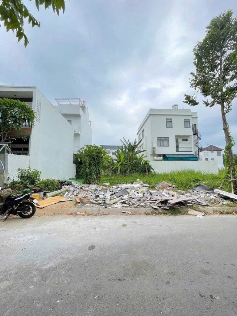 BÁN LÔ ĐẤT ĐẸP – MT TRUNG TÂM PHƯỜNG 4 – TP. TÂN AN - LONG AN – DT 90m2 – GIÁ 1.6 TỶ – SHR