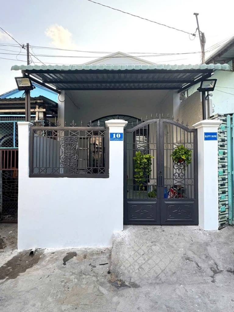 Bán nhà mặt tiền đường số 3, Tăng Nhơn Phú B, giá 4,5 tỷ