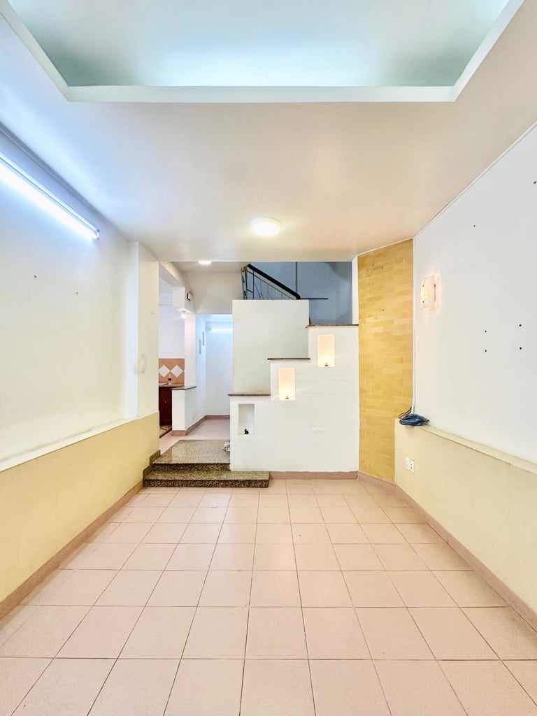 Bán Nhà HXH Lý Chính Thắng, Quận 3, Xe Hơi Tới Nhà, 40m2, giá 7,3 tỷ