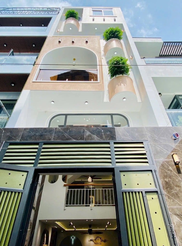 Bán nhà phố đẹp 4 tầng, trung tâm Tp. Tân An, Long An, 78m², chỉ 2tỷ550, SHR