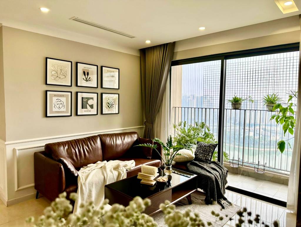 Sỡ hữu ngay Căn Hộ 3 Phòng Ngủ 83m² Full Nội Thất Đẹp – Vinhomes D’Capitale, Giá 8.8 Tỷ