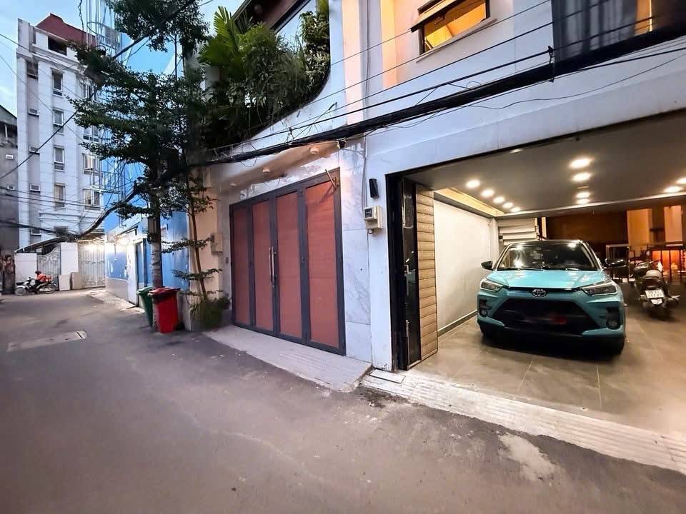 NHÀ BÁN, ĐƯỜNG 6M, ÔTÔ NGỦ TRONG NHÀ