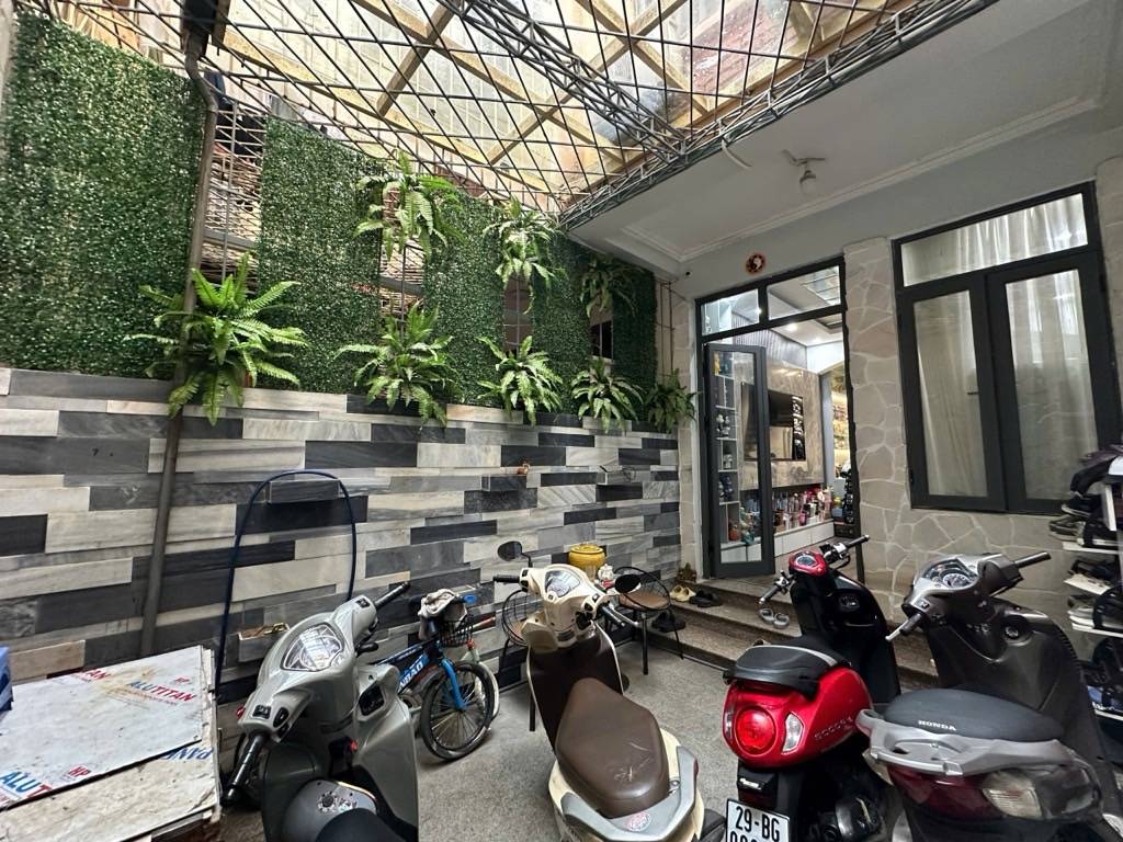 Hồ Quan Nhân – nhà 44m² x 6 tầng, 2 mặt ngõ, giá chỉ 10.8 tỷ