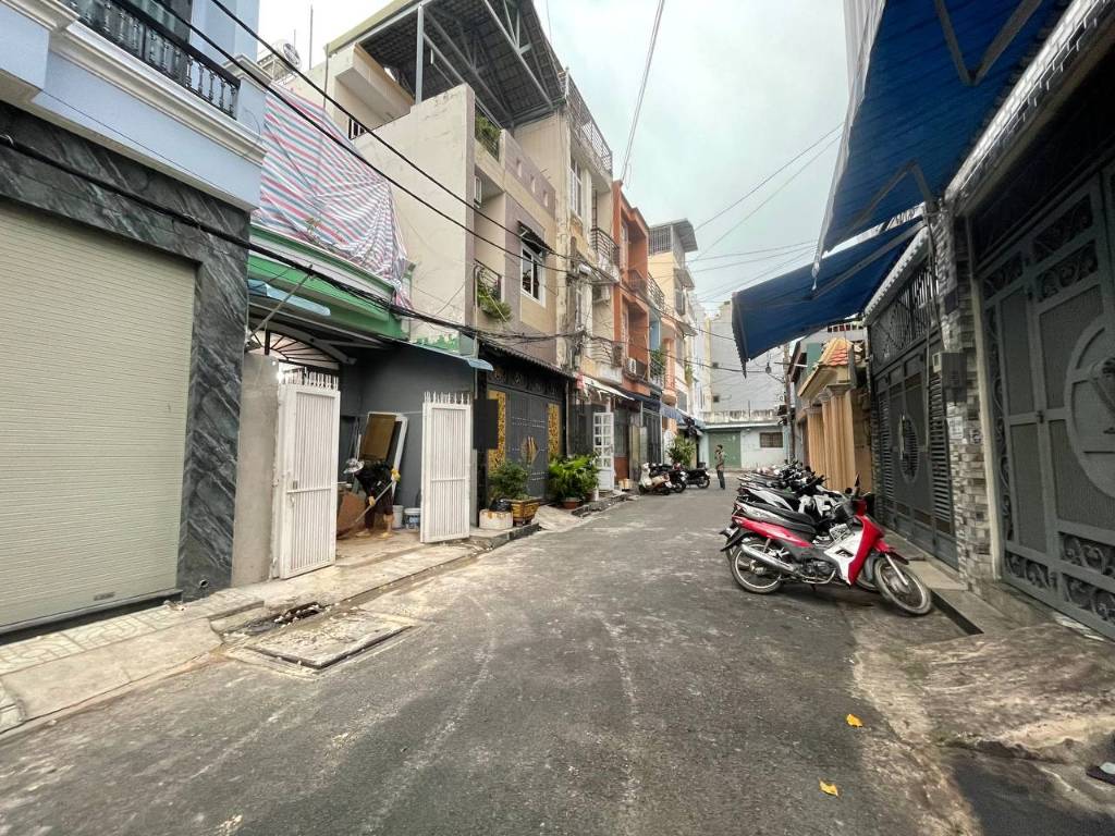 Bán nhà riêng 76m2 - Hẻm xe tải 6m, Đường Vườn Lài, Q. Tân Phú