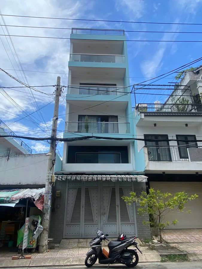 Nhà 4 Tầng, Hẻm 10m Nguyễn Hữu Tiến, 86m2, 5x17.5, tiện ở + KD, giá mềm