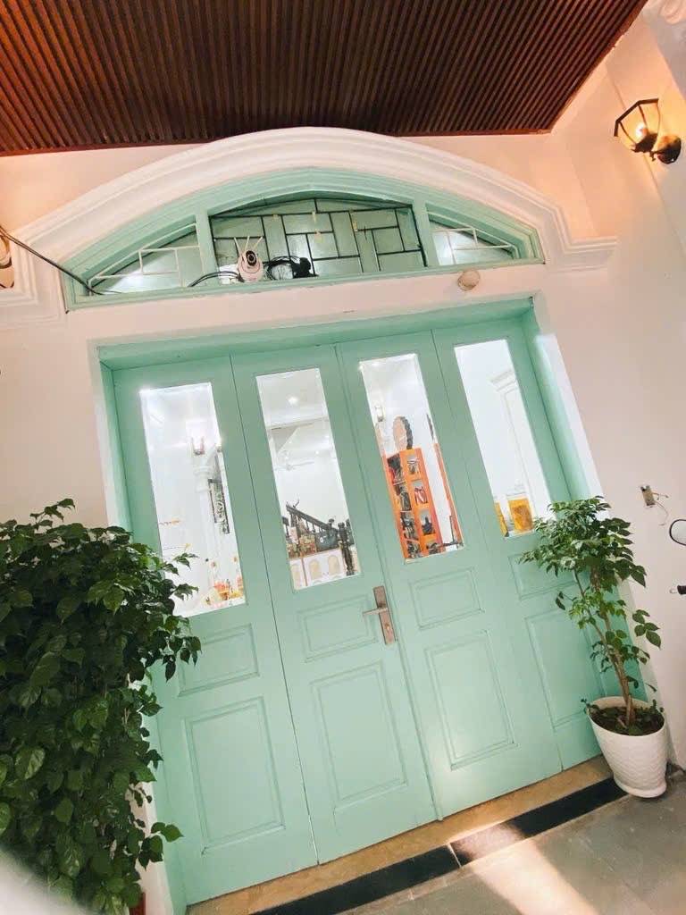 Nguyễn Phúc Lai hồ Hoàng Cầu - Ô tô đỗ cửa - giá đẹp như nhà