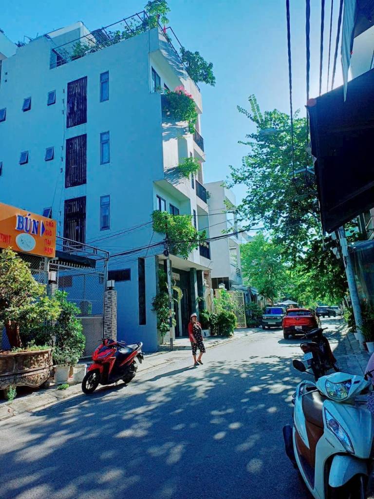 Tôi cần bán lô đất mặt tiền Lương Thế Vinh , Sơn Trà , TP. Đà Nẵng ( VỊ TRÍ GẦN BIỂN MỸ KHÊ )